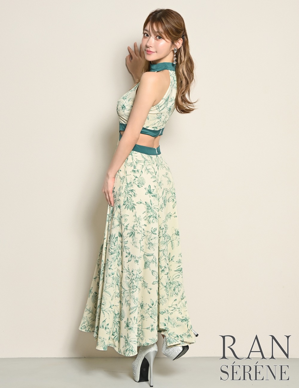 [即納][instock]【RAN SERENE】ロング/ドレス/グリーン/アメスリ/フレア/サイドカットアウト/柄/花柄