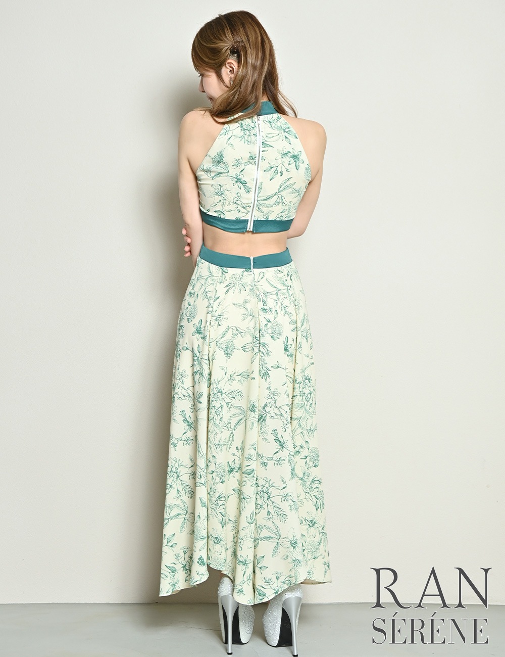 [即納][instock]【RAN SERENE】ロング/ドレス/グリーン/アメスリ/フレア/サイドカットアウト/柄/花柄