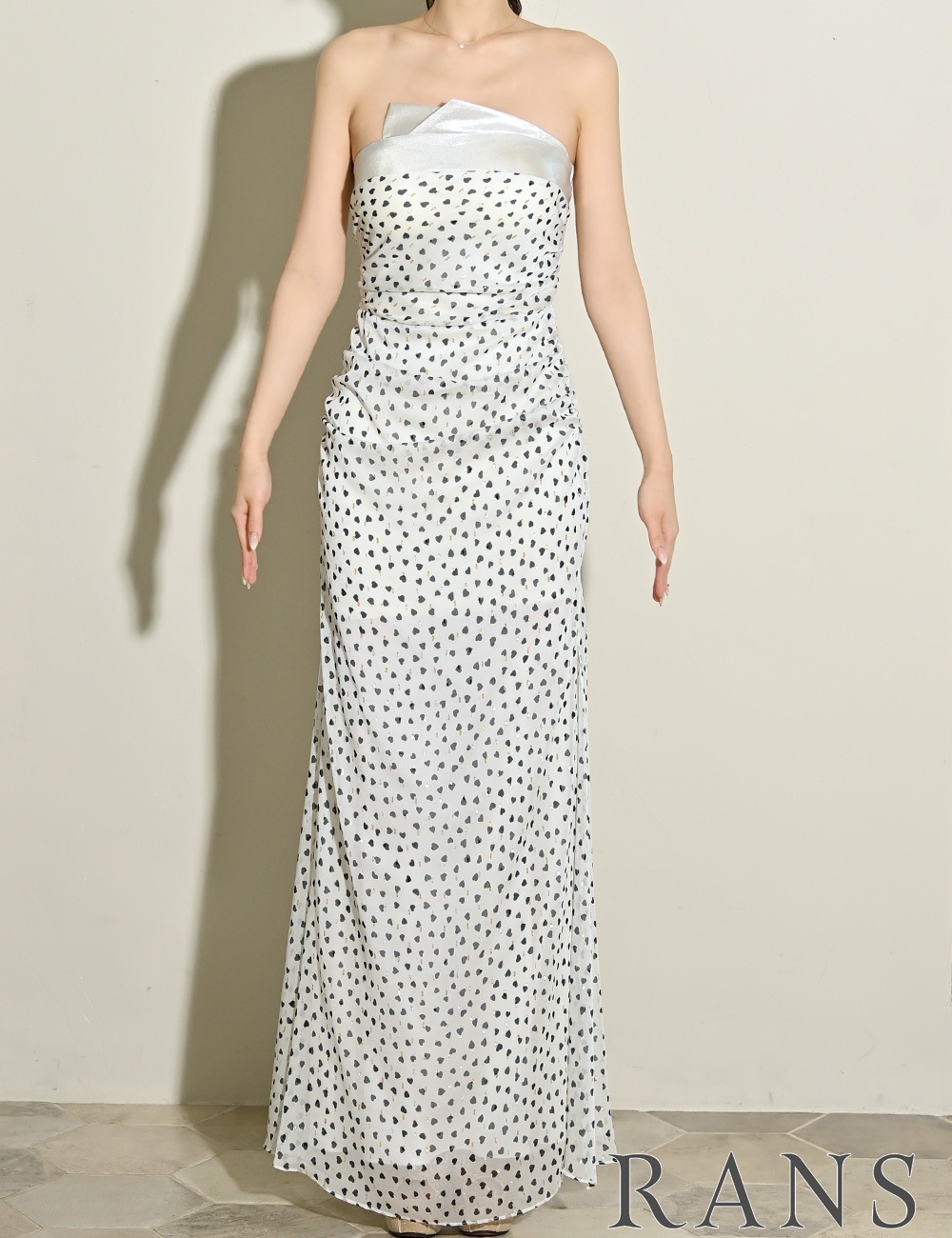 [即納][instock]【RANS】ロング/ドレス/ワンピース/ホワイト/ベア/ドレープ/スリット/柄/ハート柄