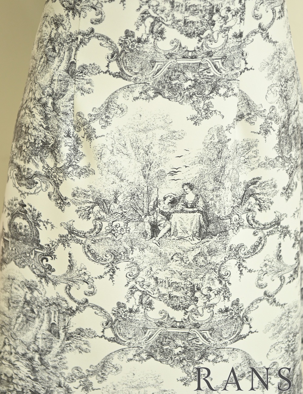 [即納][instock]【RANS】ミニ/ドレス/ワンピース/ブラック/ワンショル/フレア/柄/トワルドジュイ