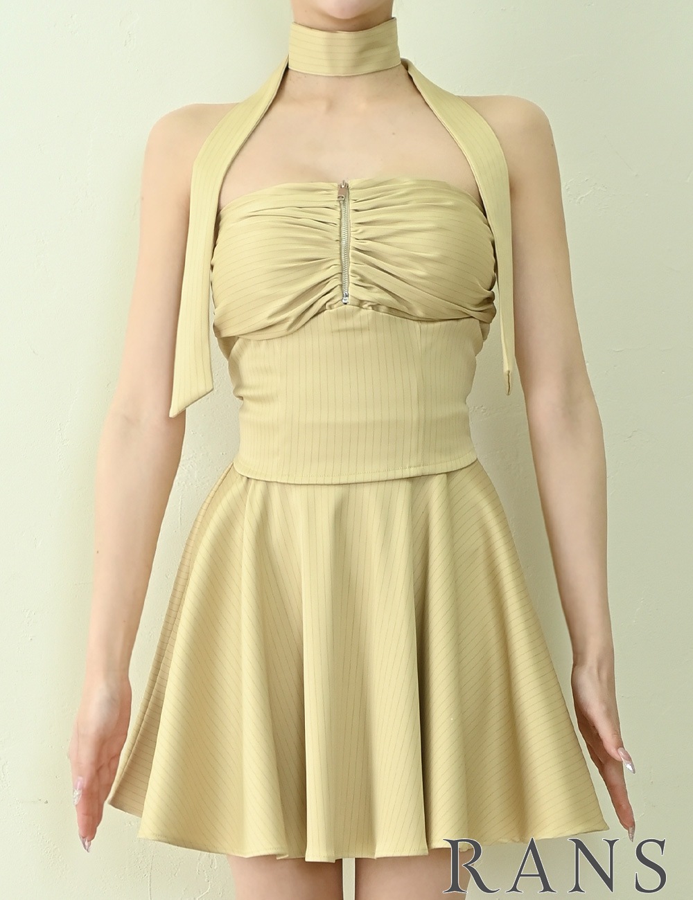 [即納][instock]【RANS】ミニ/ドレス/セットアップ/イエロー/ベア/フレア/サテン/ドレープ/柄/ストライプ