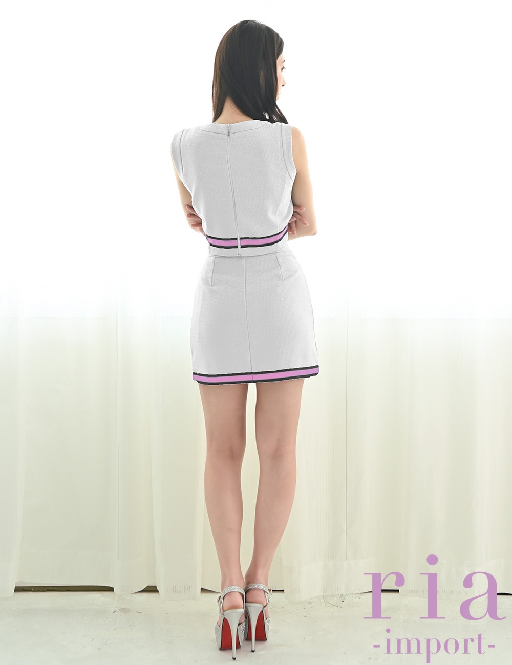 【ria】ミニ/ドレス/セットアップ/ホワイト/ハイネック/バイカラー