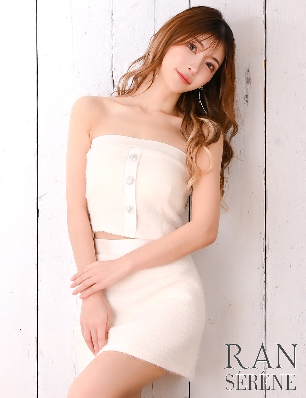 [即納][instock]【RAN SERENE】ミニ/ドレス/セットアップ/フレア/ホワイト/シャギーニット