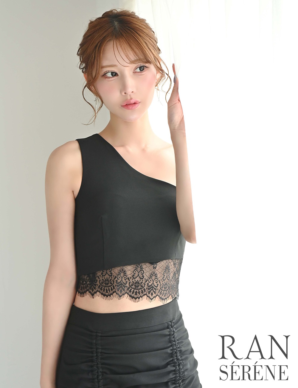 [即納][instock]【RAN SERENE】ミニ/ドレス/セットアップ/ブラック/ワンショル/タイト/レース/ドロスト/リボン