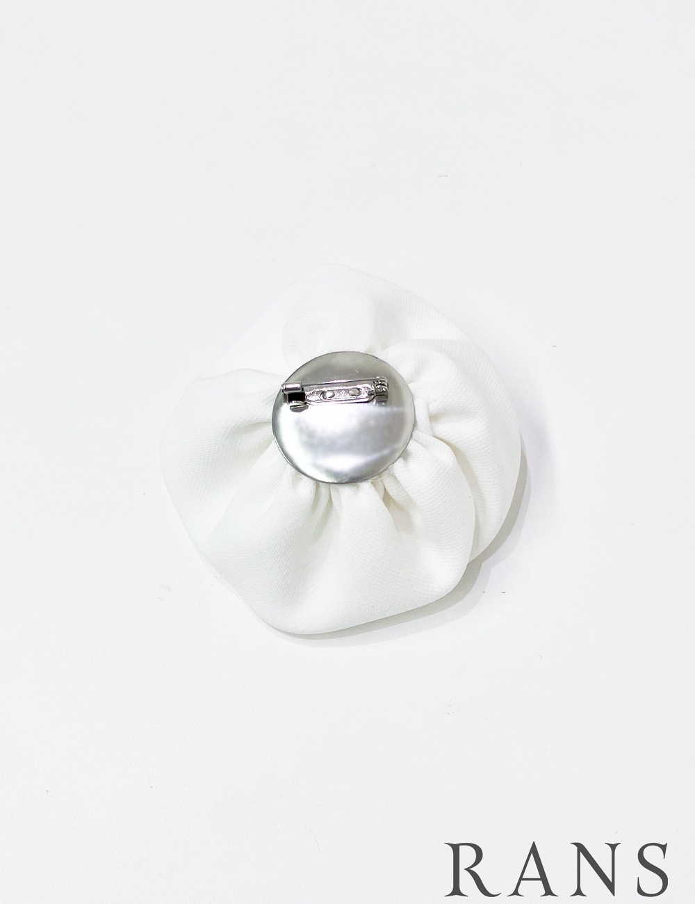 [Mのみ即納][instock]【RAN SERENE】ミニ/ドレス/ワンピース/ホワイト/キャミ/タイト/カットアウト/コサージュ/ローズ