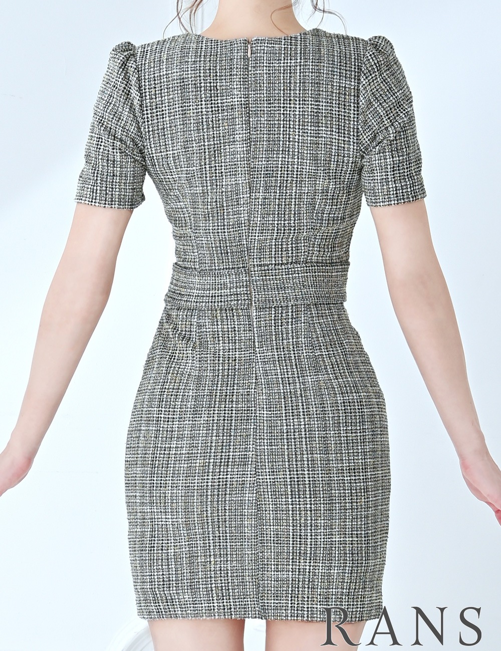 [即納][instock]【RANS】ミニ/ドレス/タイト/ワンピース/ベージュ/ツイード/半袖/フロントカットアウト