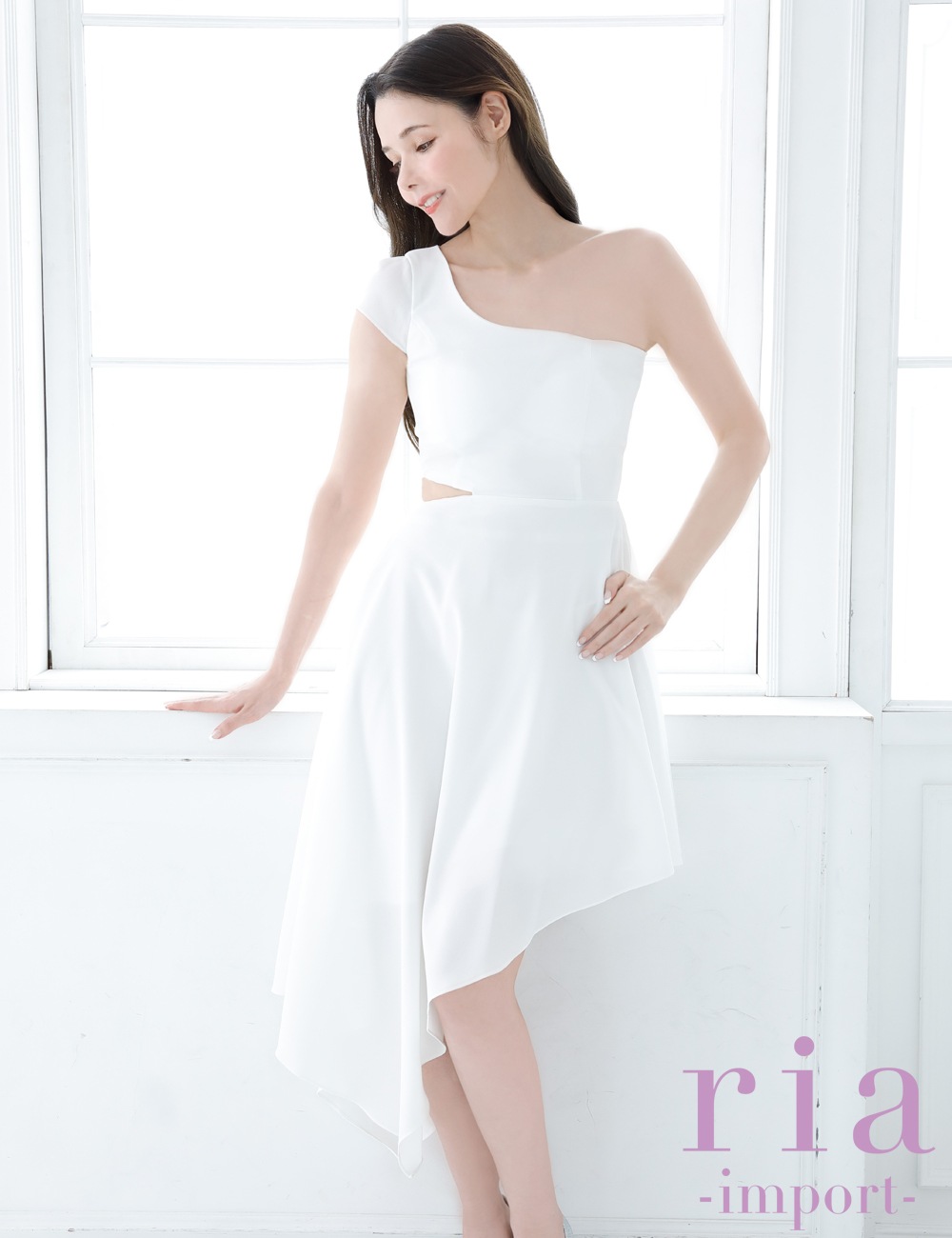 【ria】丈長/ドレス/ワンピース/アシメ/フレア/ホワイト/ワンショル/カットアウト