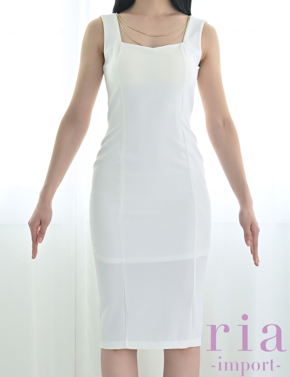 【ria】丈長/ドレス/ワンピース/ホワイト/チェーン付き/タイト