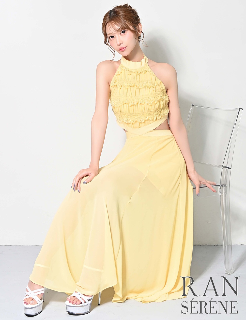 [予約商品]【RAN SERENE】ロング/ドレス/ワンピース/イエロー/ホルターネック/フレア/サイドカットアウト/レース