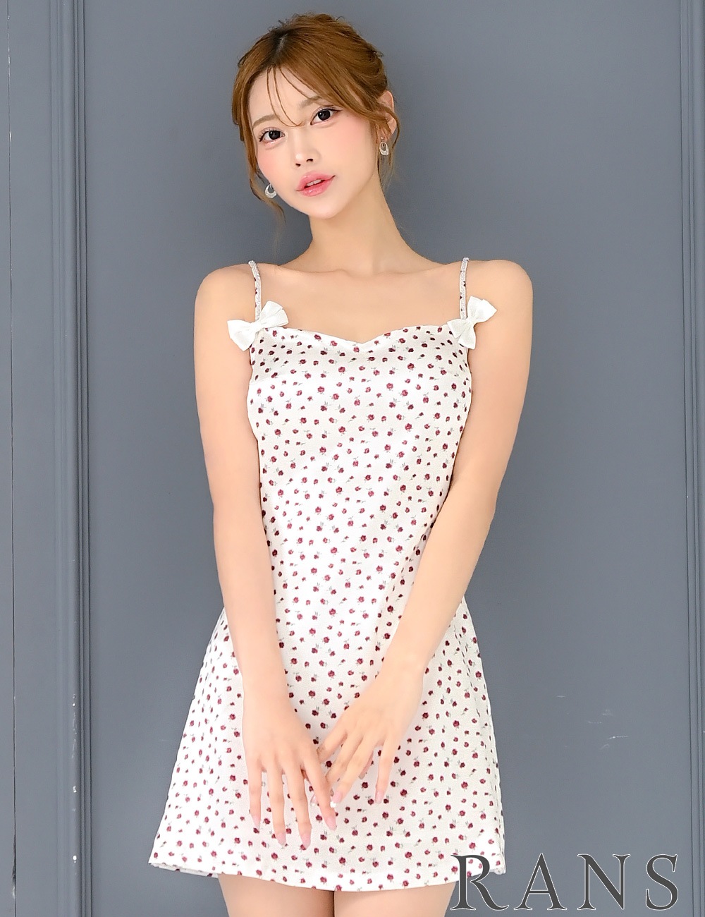[即納][instock]【RANS】ミニ/ドレス/ワンピース/ホワイト/キャミ/フレア/ビジュー/リボン/柄/花柄