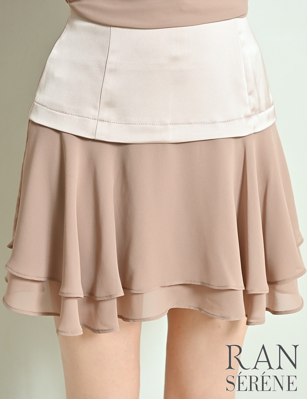 [即納][instock]【RAN SERENE】ミニ/ドレス/セットアップ/ベージュ/アメスリ/フレア