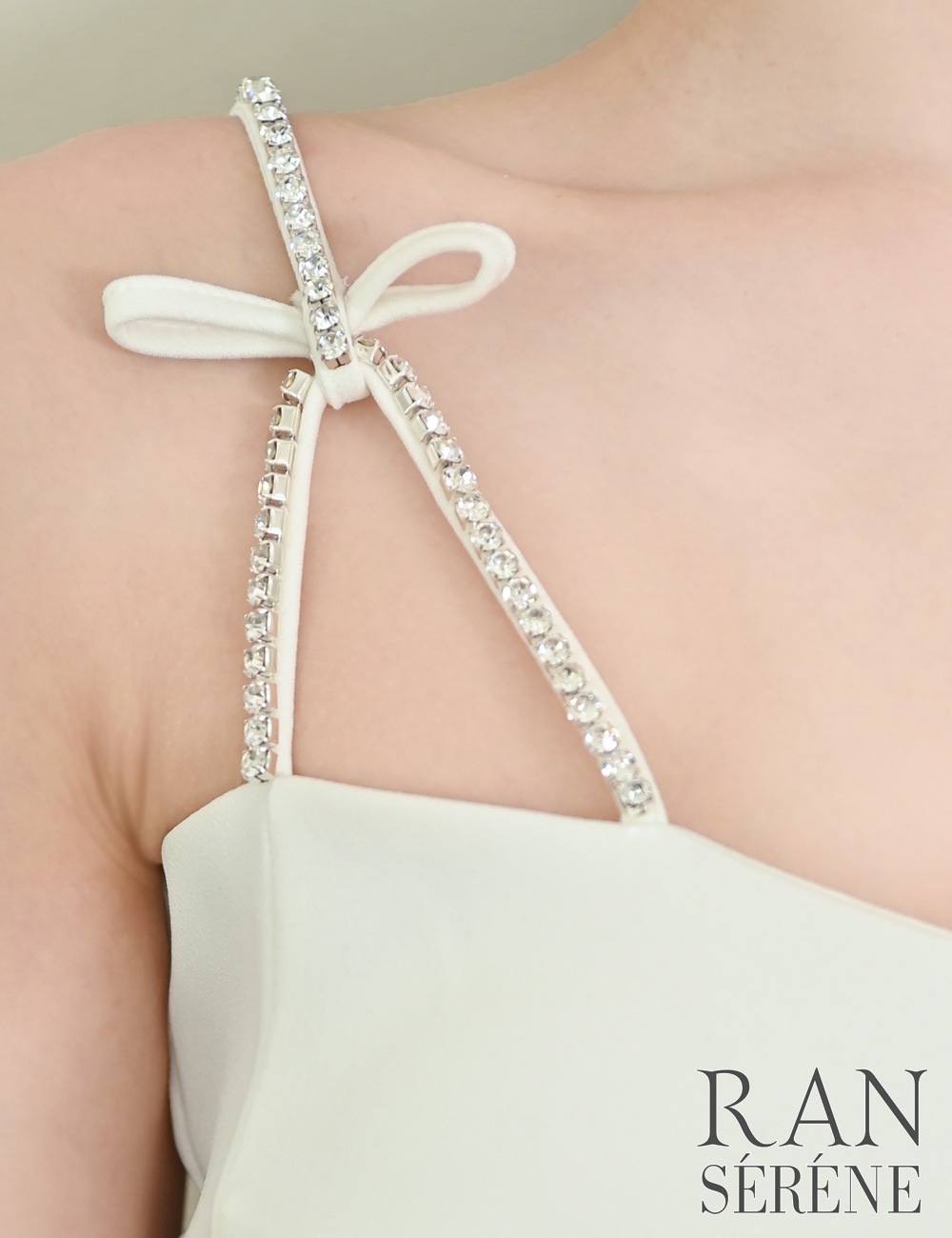 [Sのみ即納][instock]【RAN SERENE】ロング/ドレス/ワンピース/ホワイト/キャミ/ビジュー/リボン