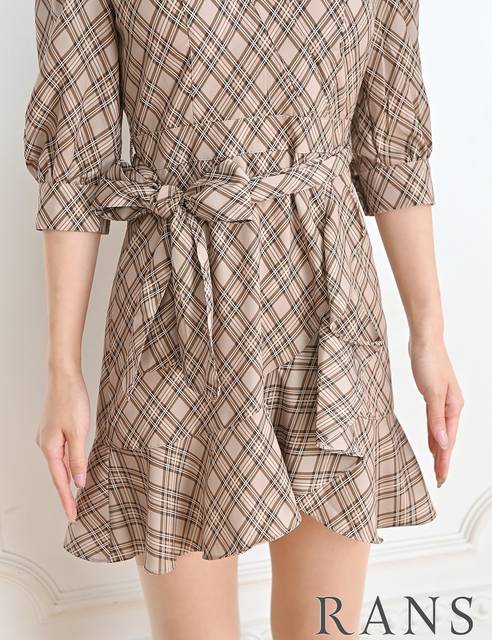 [Sのみ即納][instock]【RANS】ミニ/ドレス/ワンピース/ベージュ/ブラウン/襟付き/袖あり/フレア/リボン/柄/チェック