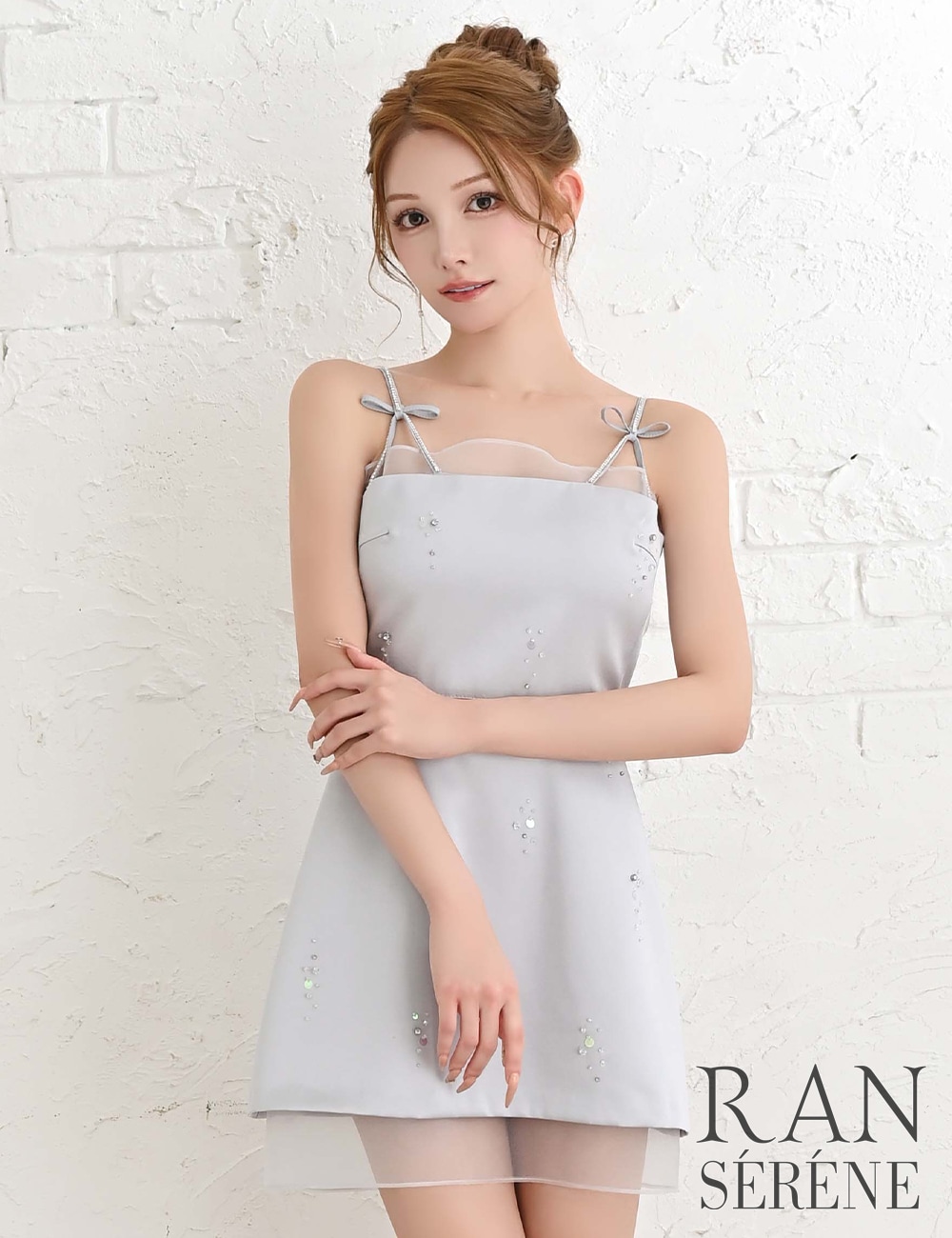 [Mのみ即納][instock]【RAN SERENE】ミニ/ドレス/ワンピース/グレー/キャミ/フレア/サテン/ビジュー/リボン/シアー