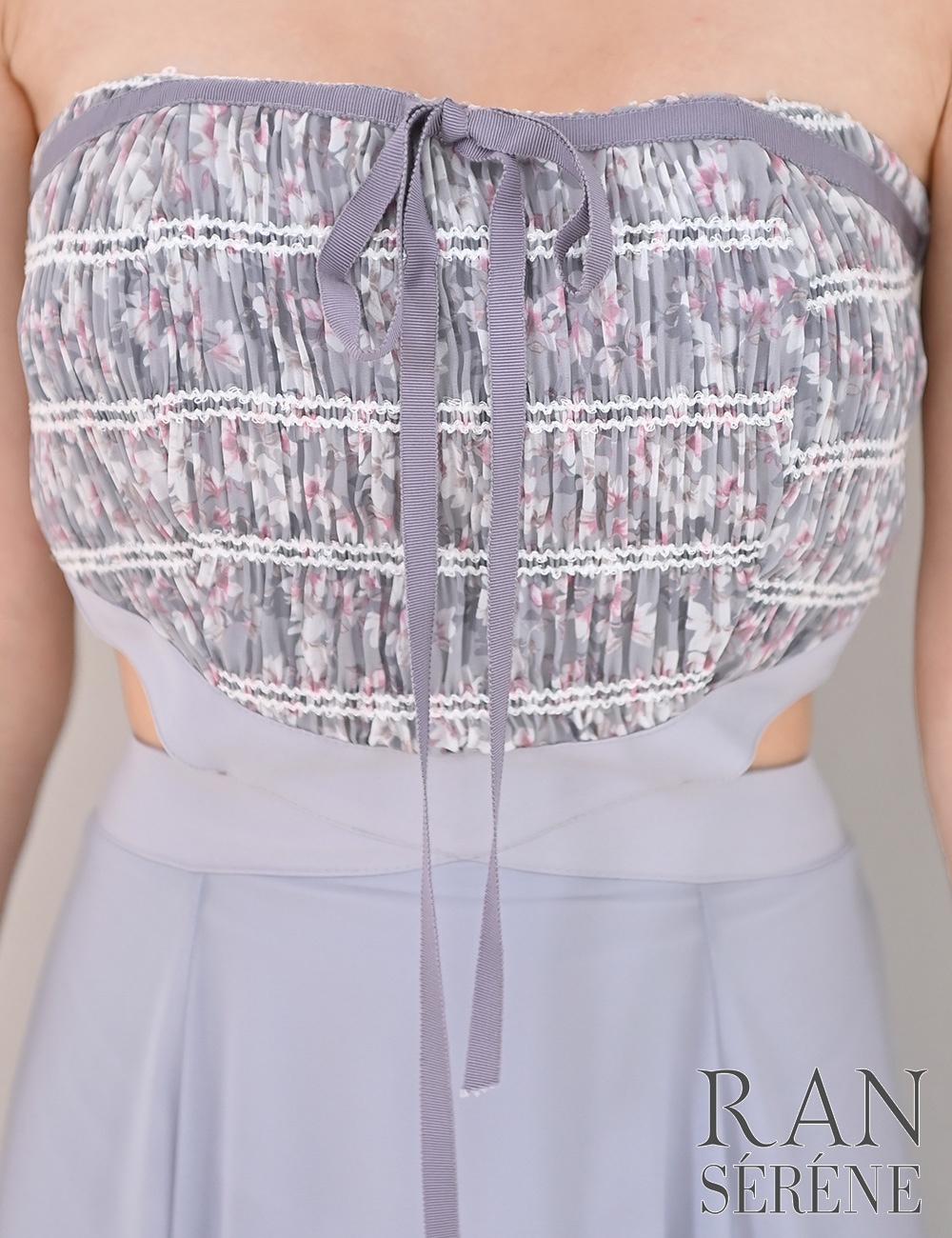 [即納][instock]【RAN SERENE】ロング/ドレス/ワンピース/ラベンダー/パープル/ベア/フレア/サイドカットアウト/柄/花柄/リボン
