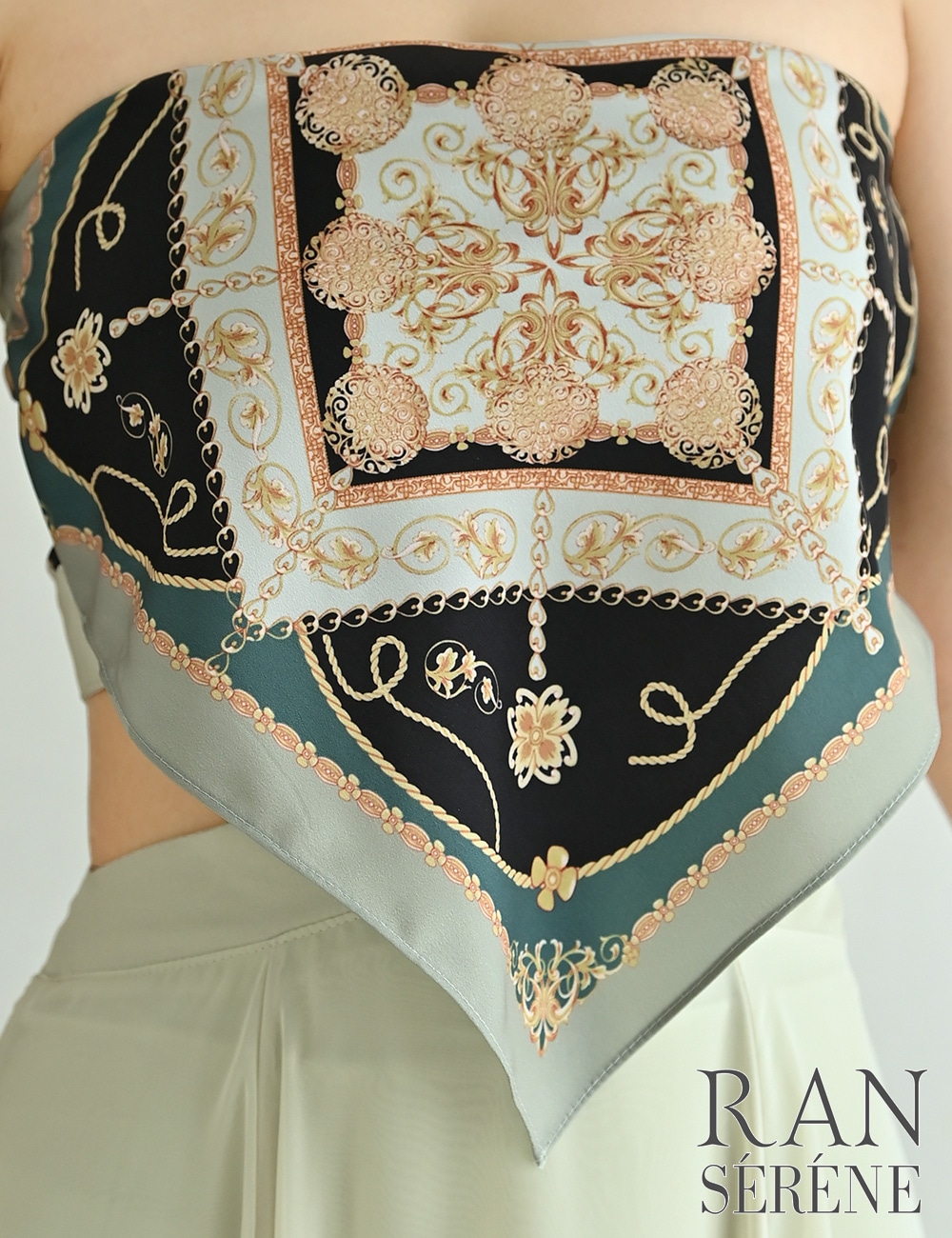 [即納][instock]【RAN SERENE】ロング/ドレス/ワンピース/グリーン/ベア/フレア/サイドカットアウト/柄/スカーフ