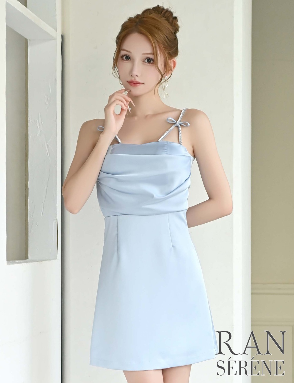 [即納][instock]【RANSERENE】ミニ/ドレス/ワンピース/ブルー/キャミ/フレア/サテン/ビジュー/リボン