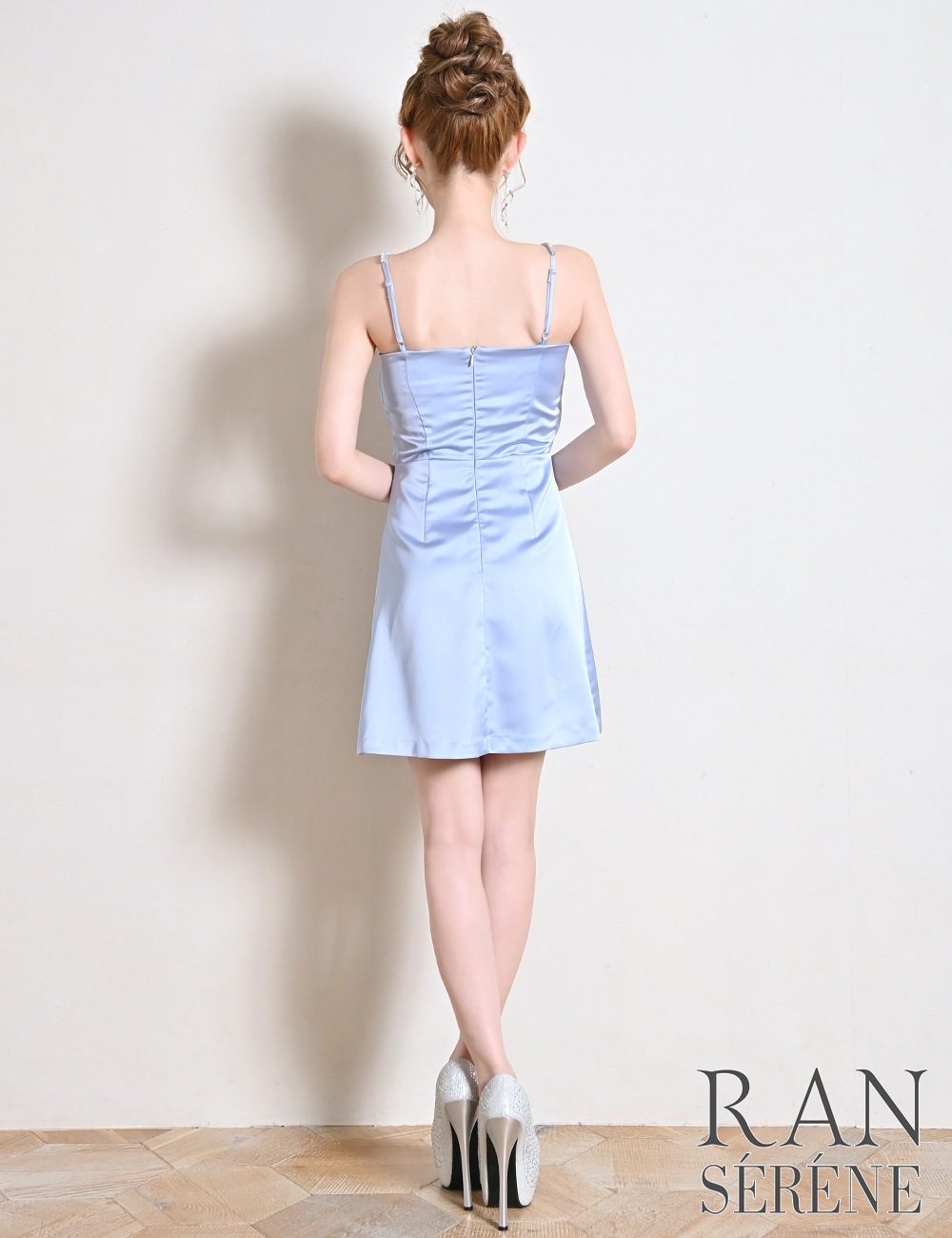 [即納][instock]【RANSERENE】ミニ/ドレス/ワンピース/ブルー/キャミ/フレア/サテン/ビジュー/リボン
