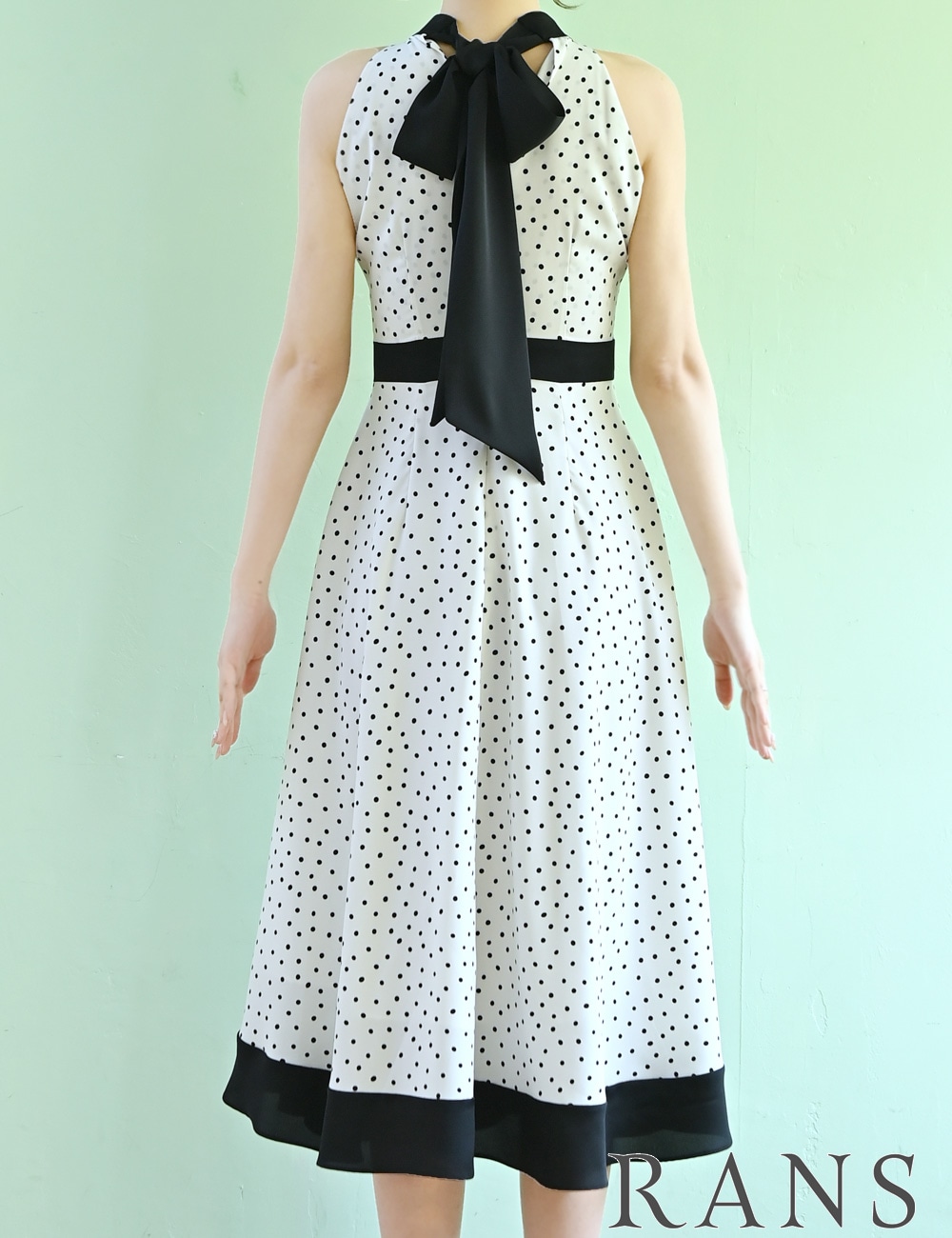 RANS ロング/丈長/ドレス/フレア/ホワイト/ドット/ホルターネック M