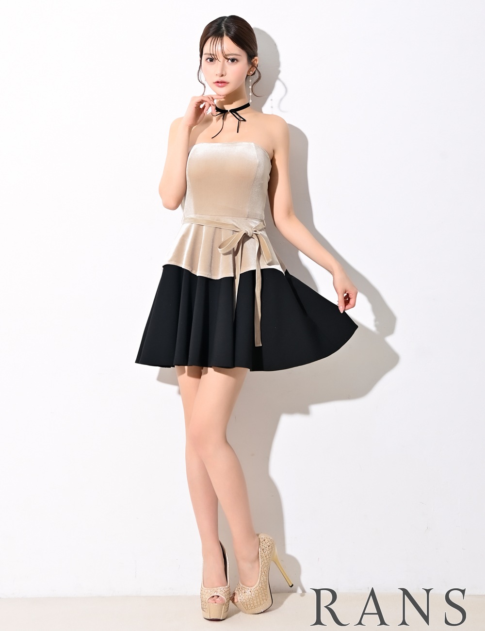 [即納][instock]【RAN SERENE】ミニ/ドレス/ワンピース/ベア/フレア/ベージュ/ブラック/ベロア