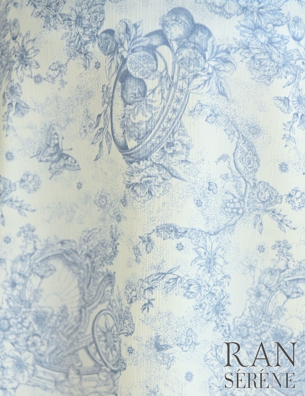 [即納][instock]【RAN SERENE】ミニ/ドレス/セットアップ/ブルー/キャミ/オフショル/フレア/ドレープ/チェーン/柄