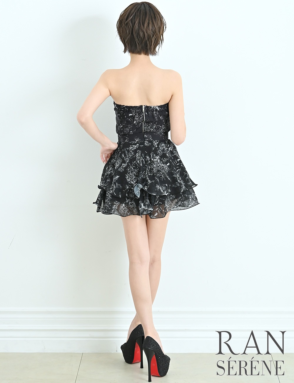 [即納][instock]【RAN SERENE】ミニ/ドレス/セットアップ/ブラック/ベア/フレア/リボン/柄