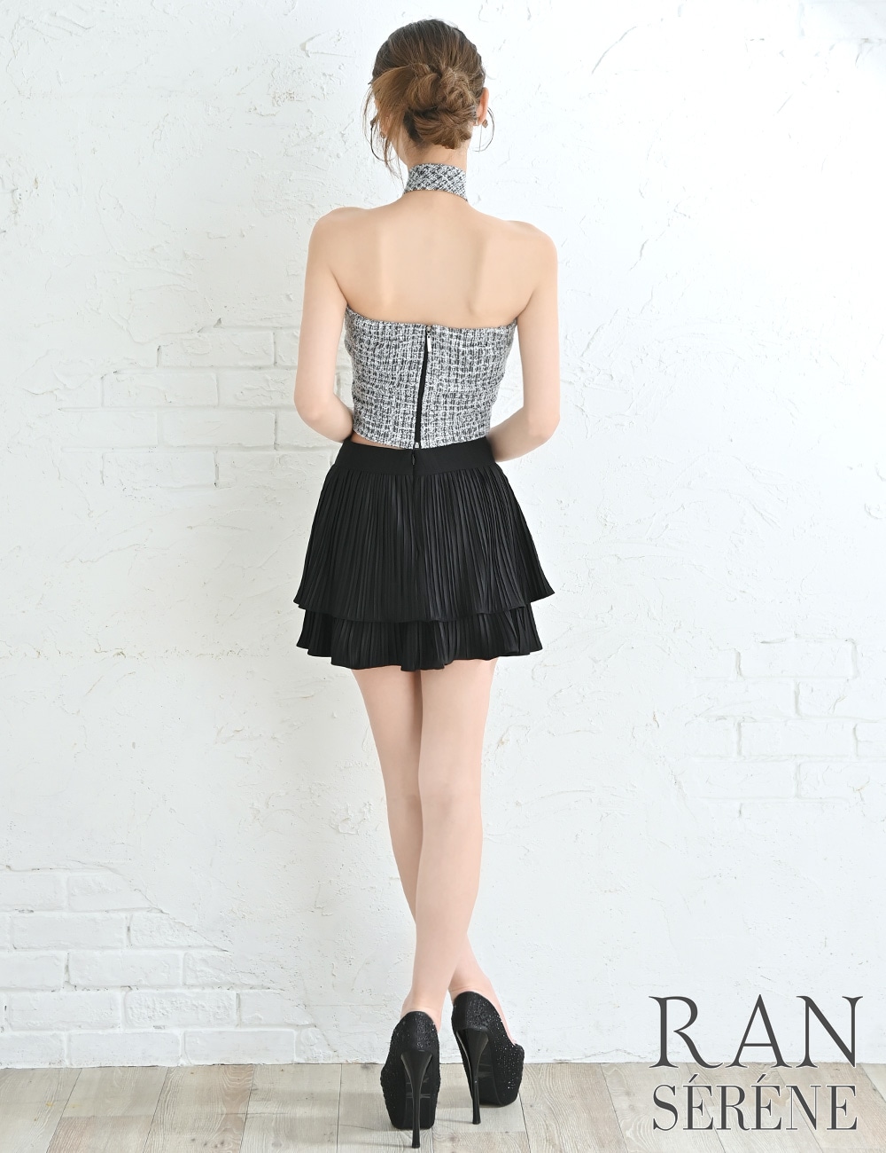 [即納][instock]【RAN SERENE】ミニ/ドレス/セットアップ/ブラック/ホルターネック/フレア/柄/ツイード/コサージュ/ローズ
