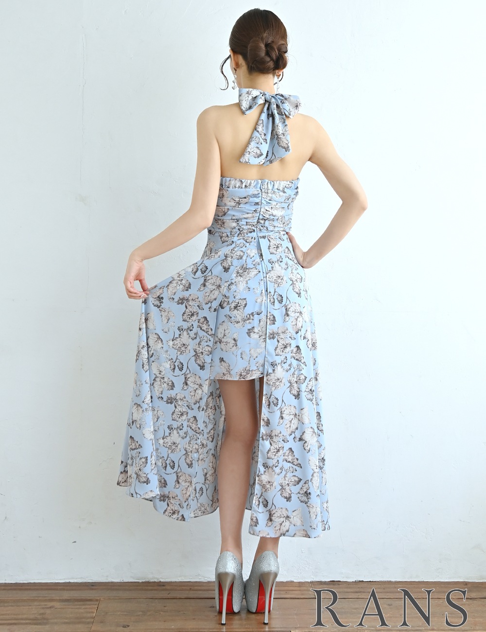 [Mのみ即納][instock]【RANS】ロング/ドレス/フレア/ホルターネック/ブルー/柄/花柄