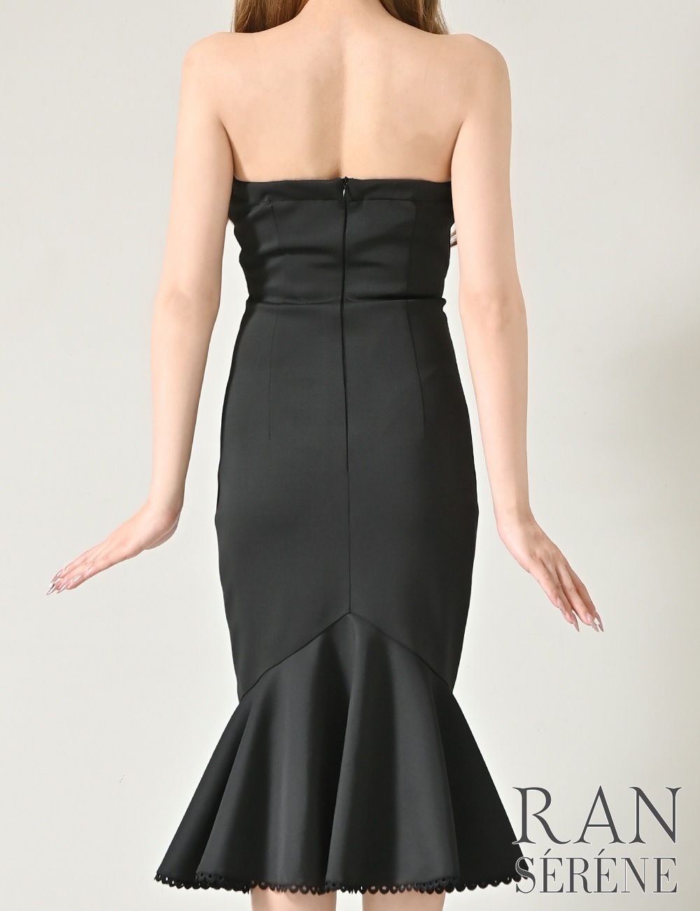 [予約商品]【RAN SERENE】丈長/ドレス/ワンピース/ブラック/ベア/マーメイド/ベルト