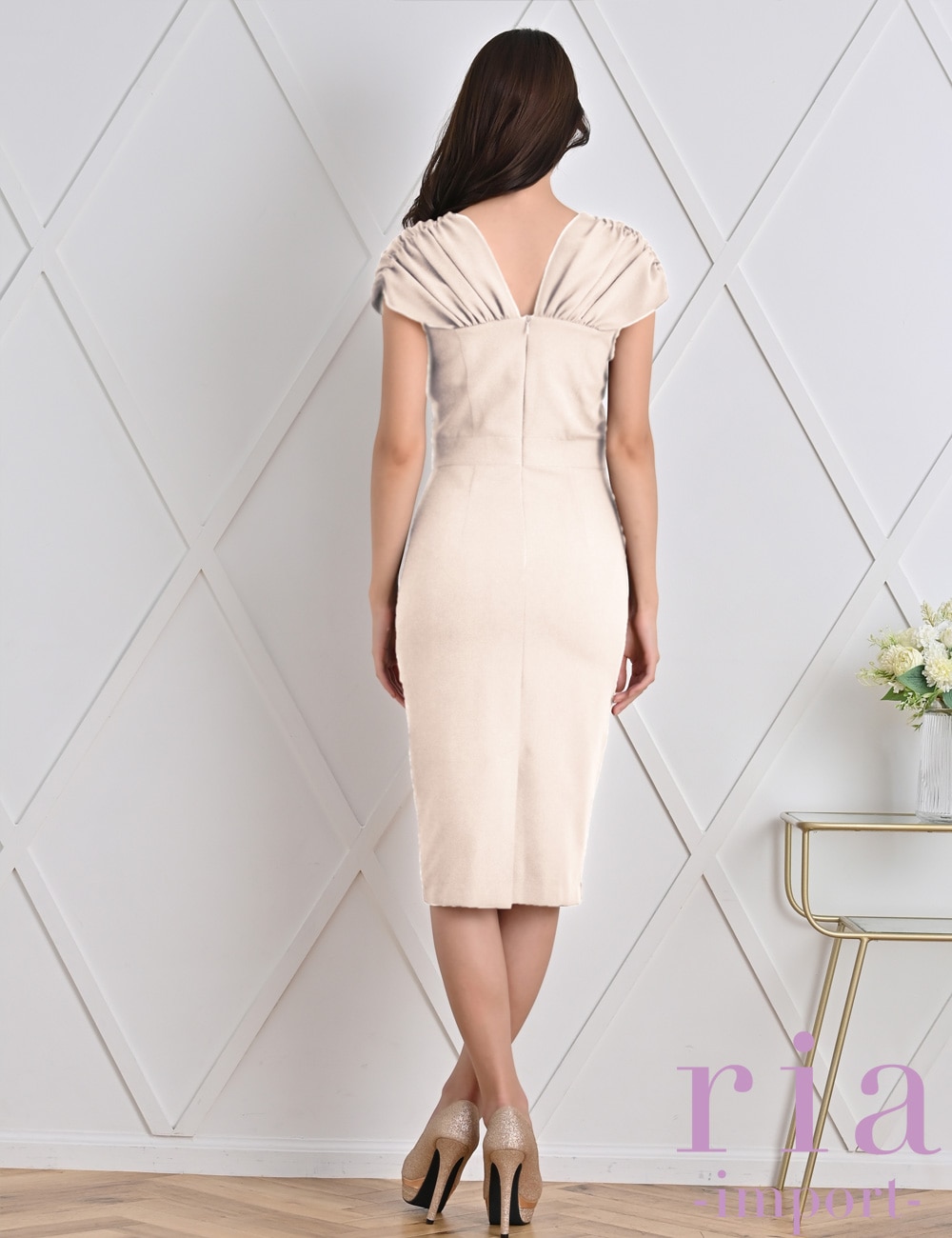 ria】丈長/ドレス/ワンピース/ベージュ/タイト | SHAPE,ミディアム