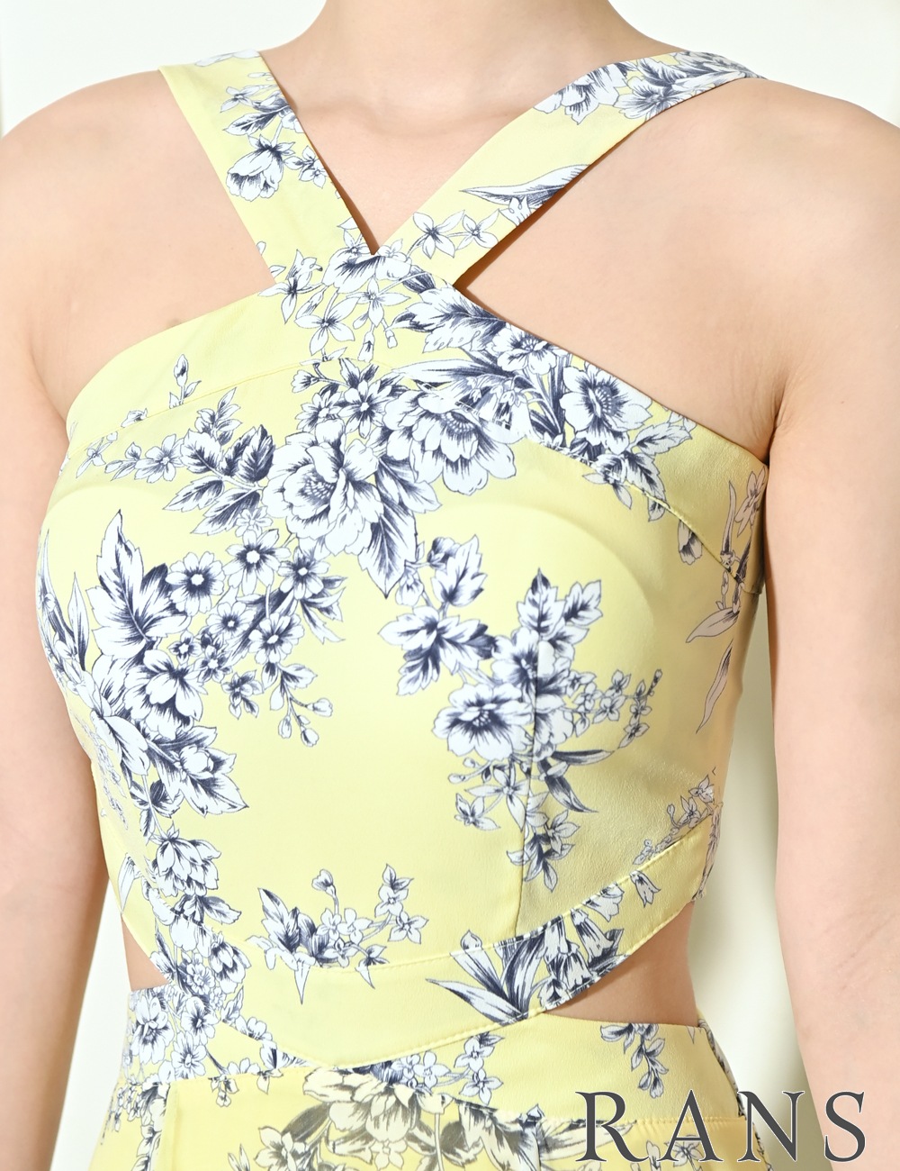 RANS ホルターネック花柄ロングマキシドレス Sのみ即納][instock]【RANS】ロング/ドレス/フレア/ブラック