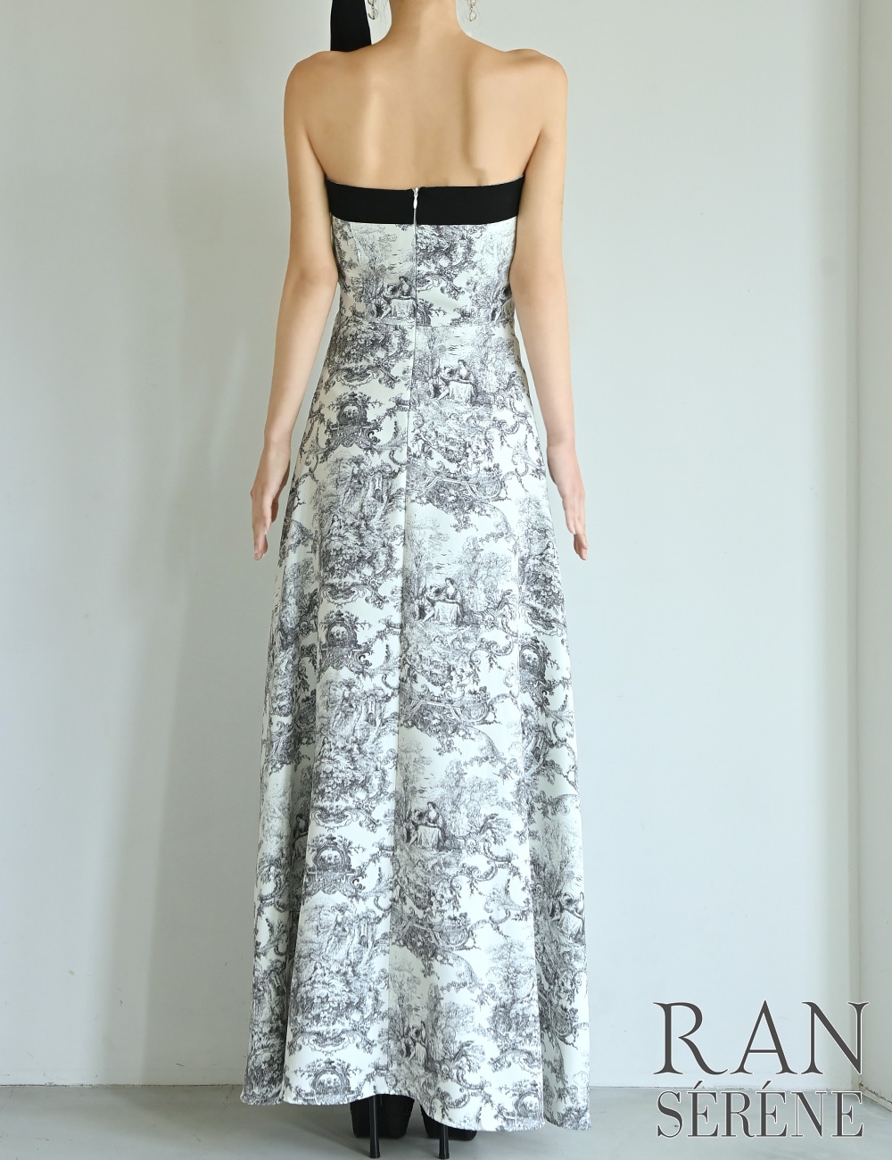 [即納][instock]【RAN SERENE】ロング/ドレス/ブラック/ベア/フレア/柄/トワルドジュイ/リボン