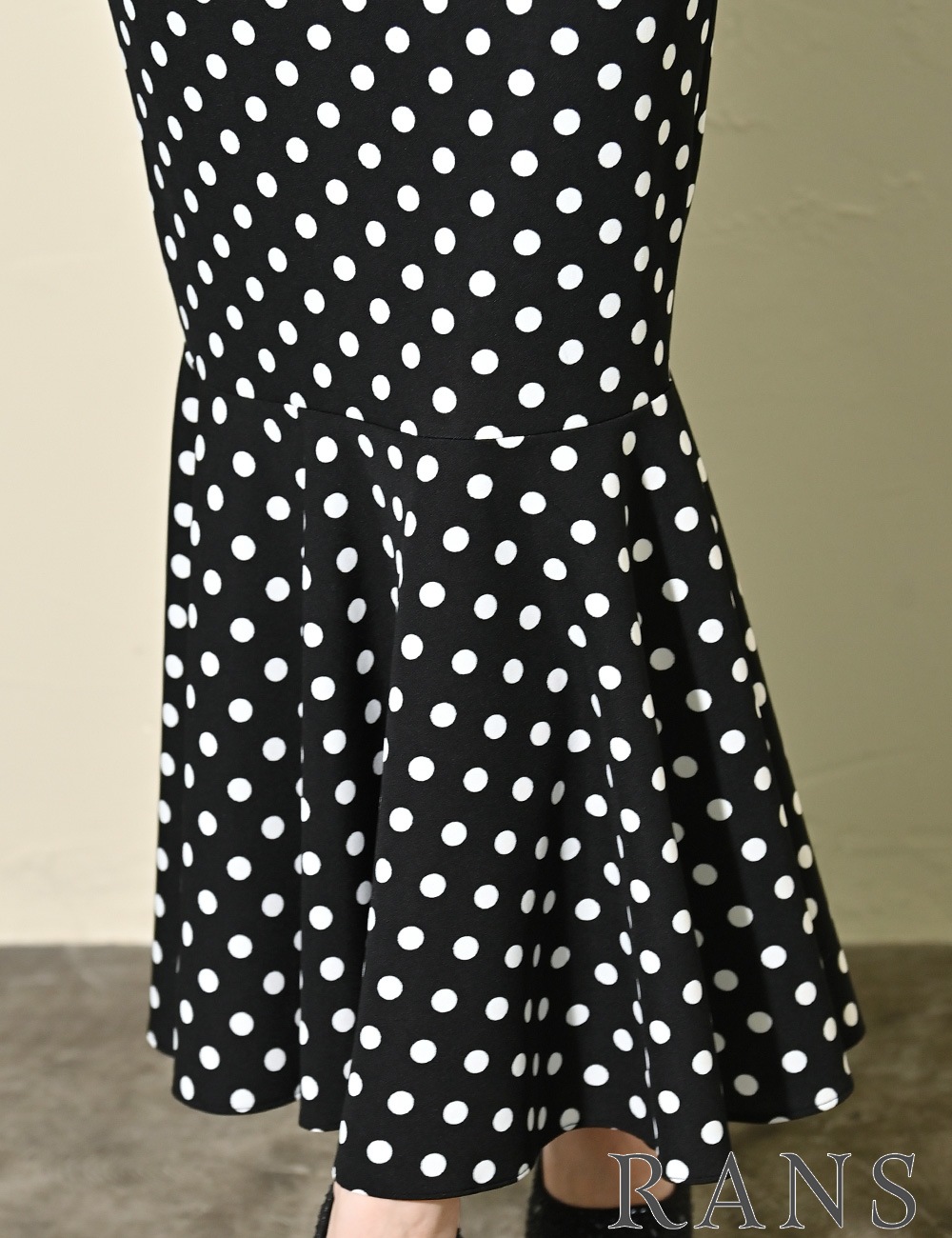 [Sのみ即納][instock]【RANS】ロング/ドレス/ワンピース/ブラック/キャミ/マーメイド/ドット