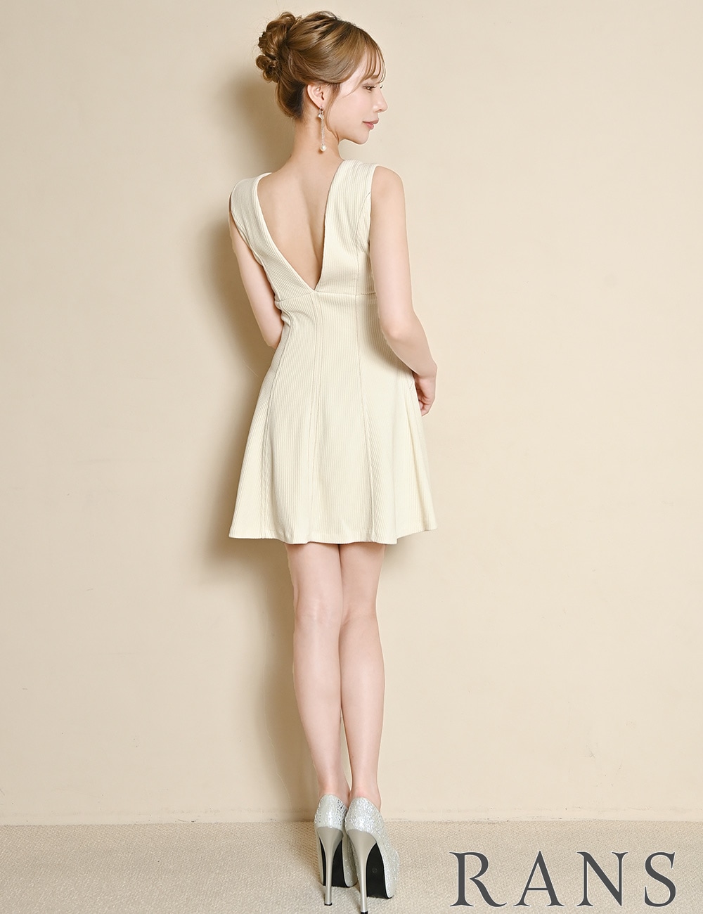[即納][instock]【RANS】ミニ/ドレス/ワンピース/アイボリー/Vネック/フレア/コーデュロイ