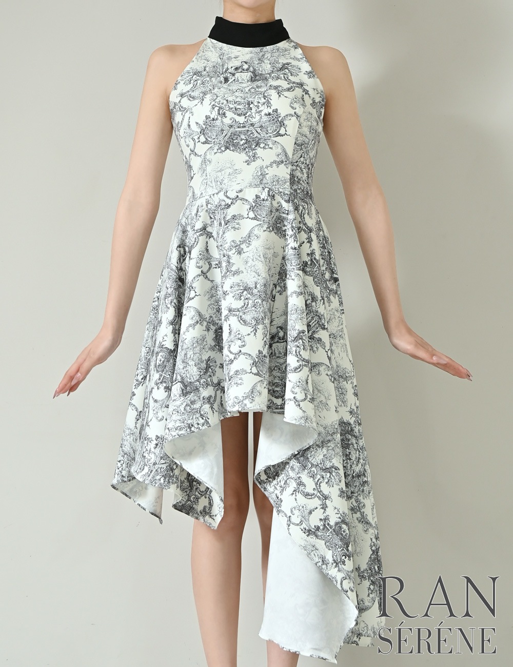 [Sのみ即納][instock]【RAN SERENE】丈長/ミニ/ドレス/ワンピース/ブラック/アメスリ/フレア/アシンメトリー/柄/トワルドジュイ
