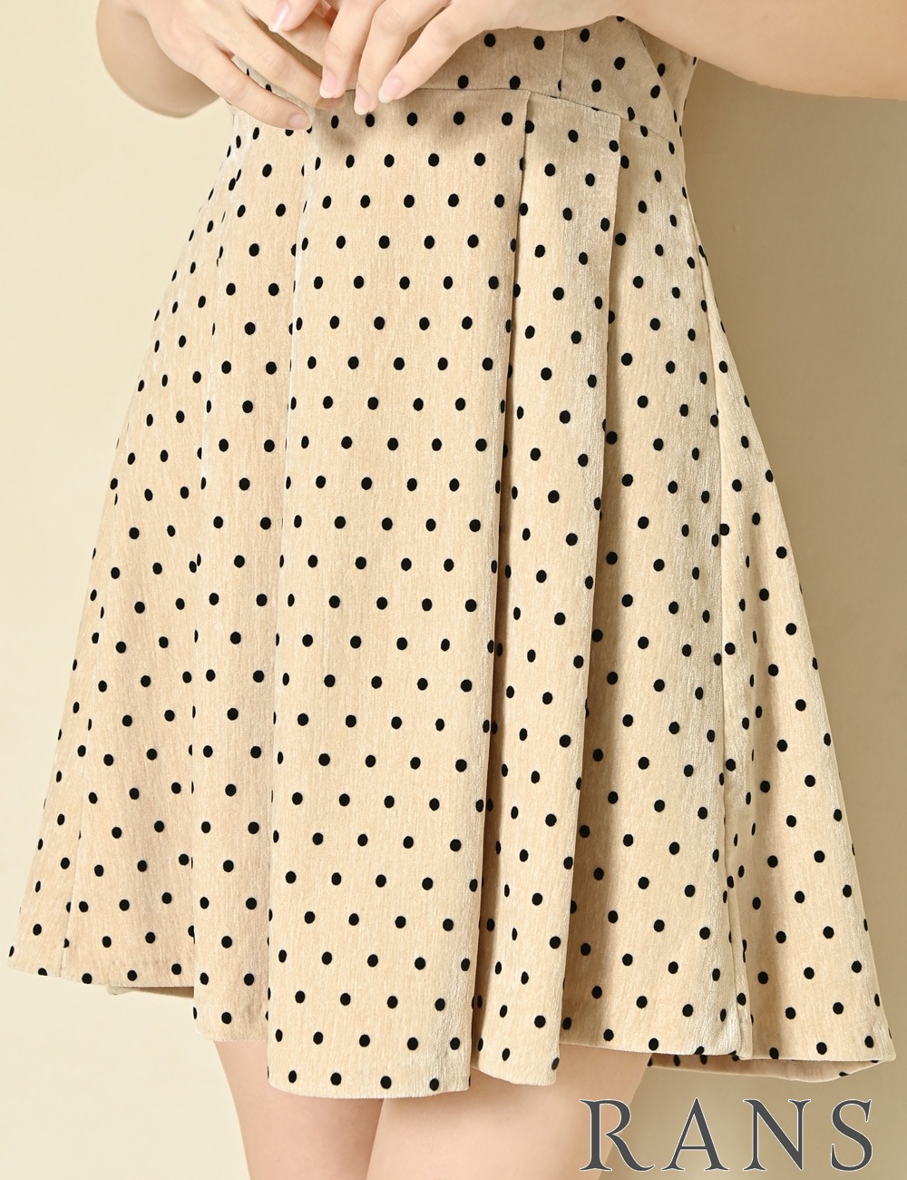 [即納][instock]【RANS】ミニ/ドレス/ワンピース/ベージュ/ベア/フレア/ベロア/柄/ドット