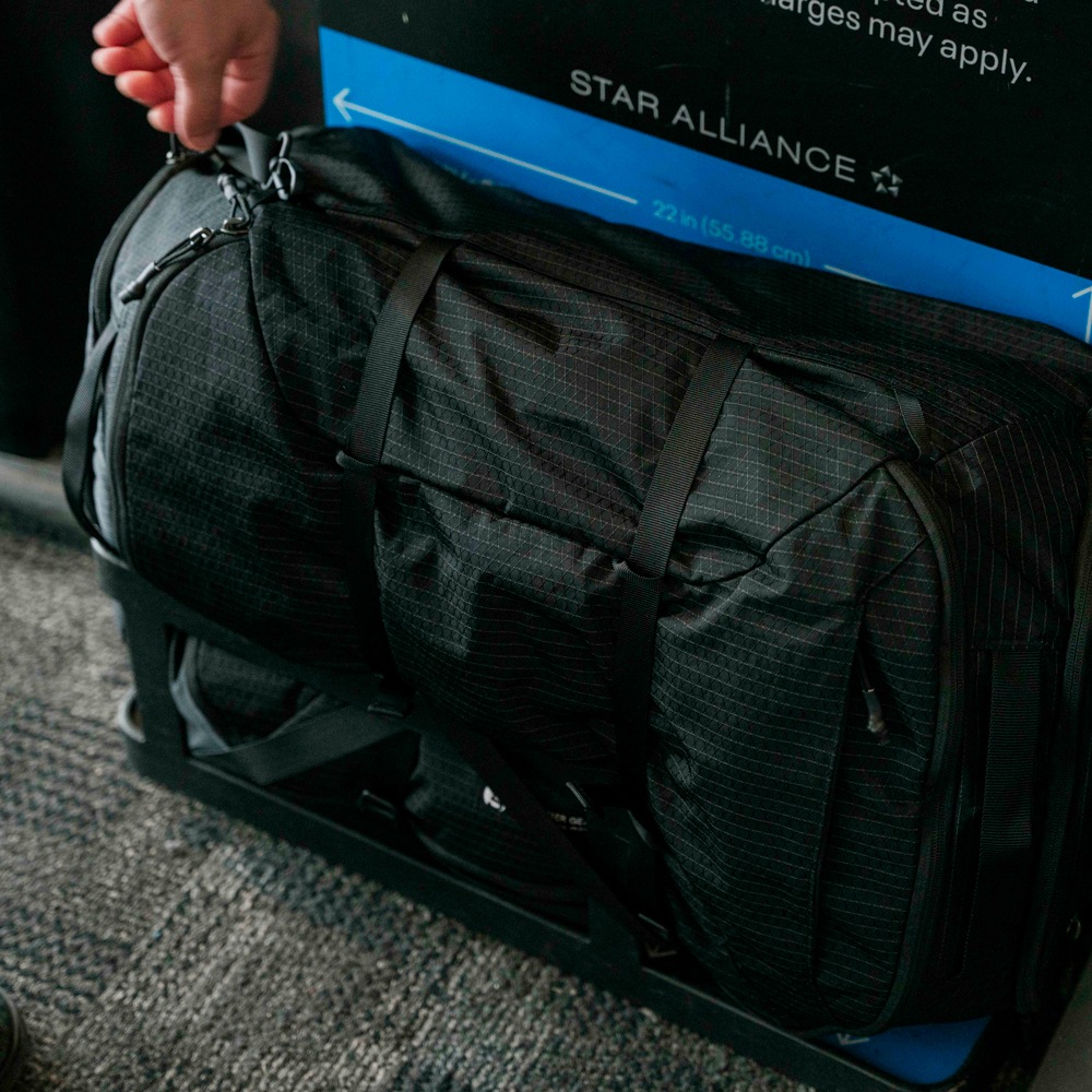 Vanish Jet Duffel 58
