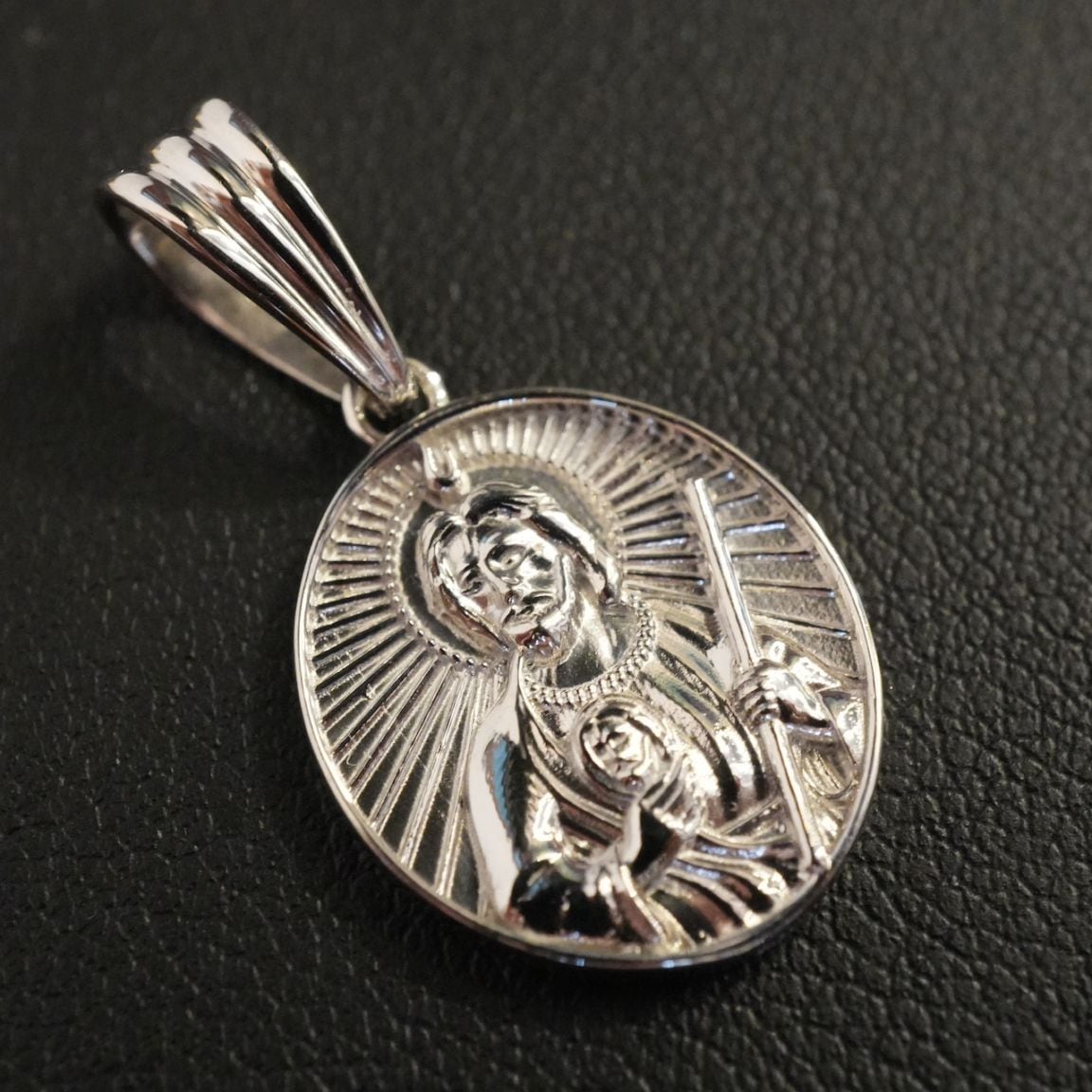 SAiNT JUDE"SILENT PLATINUM"