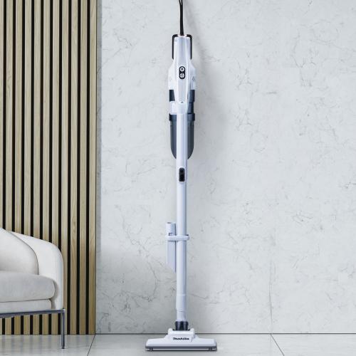 マキタ10.8V充電式クリーナCL107FD バッテリ2個、サイクロン、充電器付 マキタ10.8V充電式クリーナCL107FDの2台セット純正バッテリ及び充電器