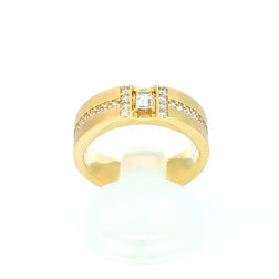 K18YG carving Ring 0.40ct