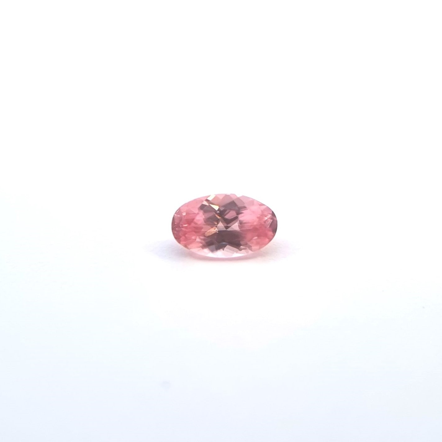 No.10005987：ロードクロサイト　OV 5×3ｍｍ 0.25ct