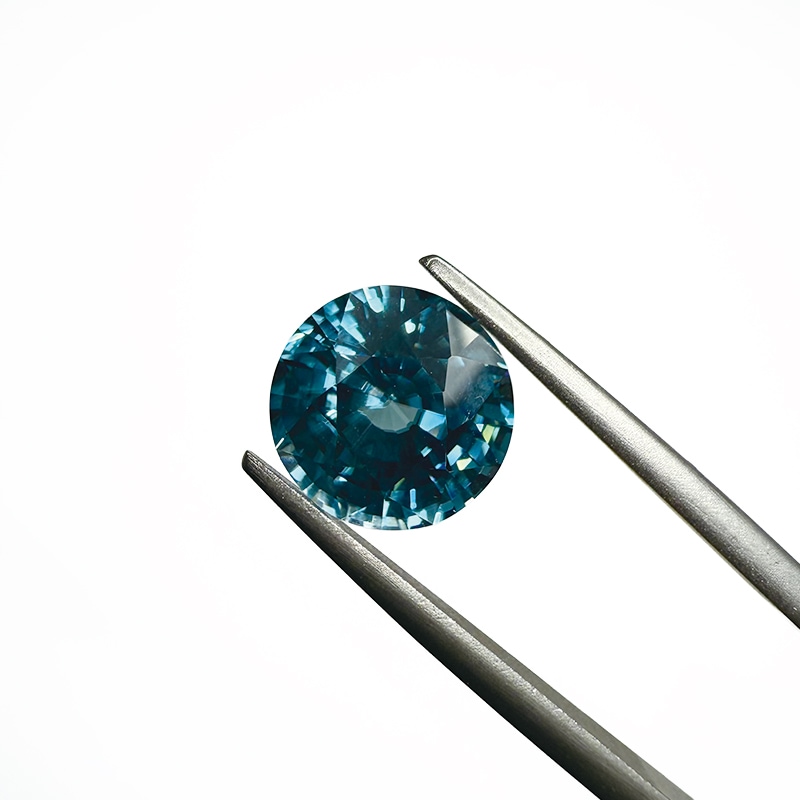 ブルージルコン　9.6ｍｍ　5.53ct