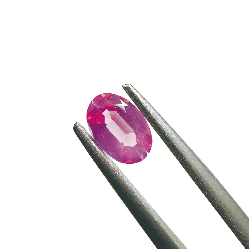 10006626：ピンクスピネル（マヘンゲ）　OV 6.6×4.5mm　0.77ct