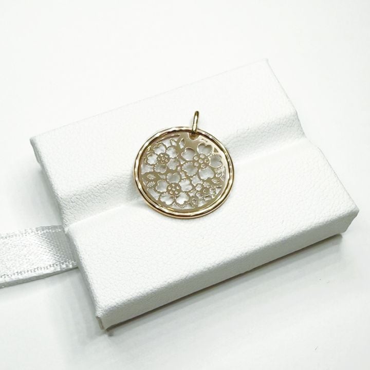 透かし　レーザーコイン『桜』Mサイズ