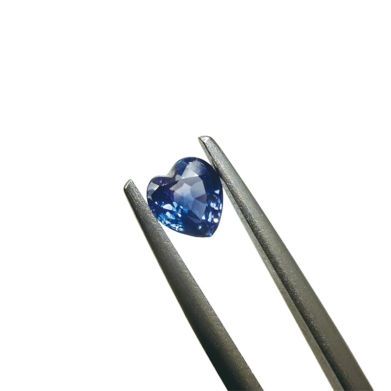 サファイア　HT　4.9×4.6ｍｍ　0.58ct