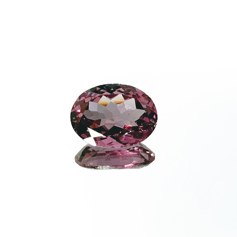 10001510：ガーネット　OV　7.8×5.9ｍｍ　1.47ct