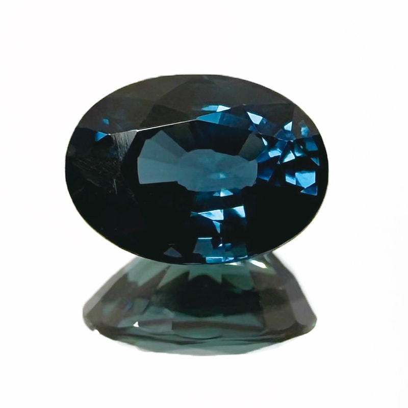 10009772：サファイア 7.0×5.1mm 1.17ct