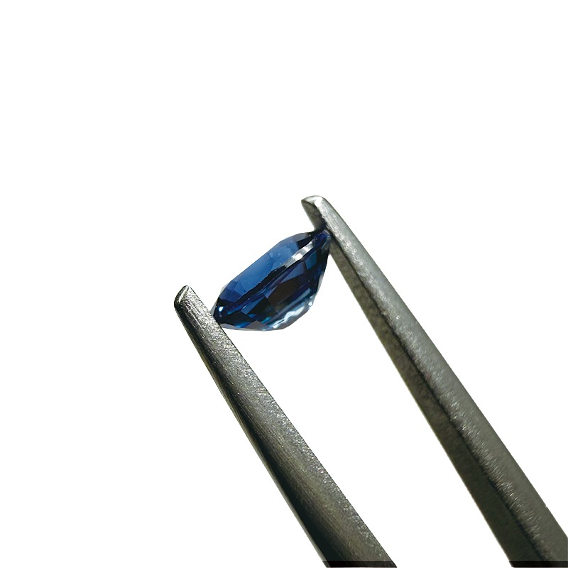 10008078：コーンフラワーサファイア (AISS)　サファイア　OV5.0×4.1ｍｍ　