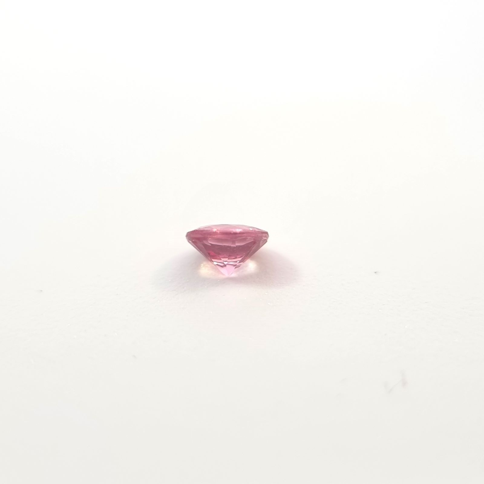 10000432：スピネル　RD 3.3mm 0.14ct