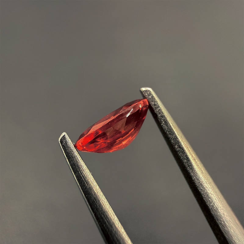 10006656:スピネル OV5.9×4.0mm 0.47ct